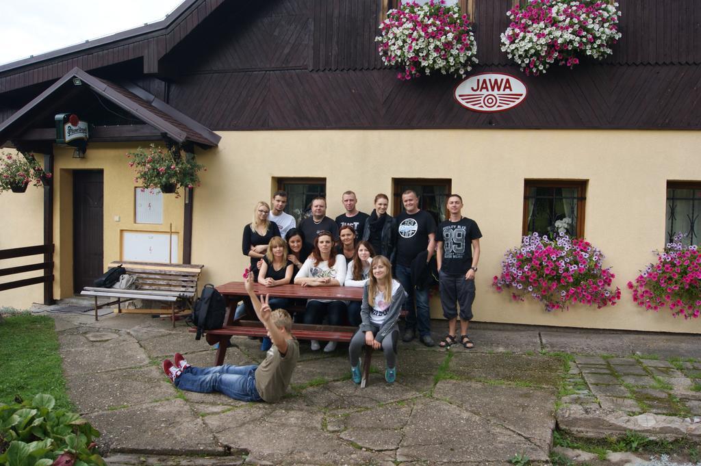 Strážné 爪哇小屋旅馆酒店 外观 照片